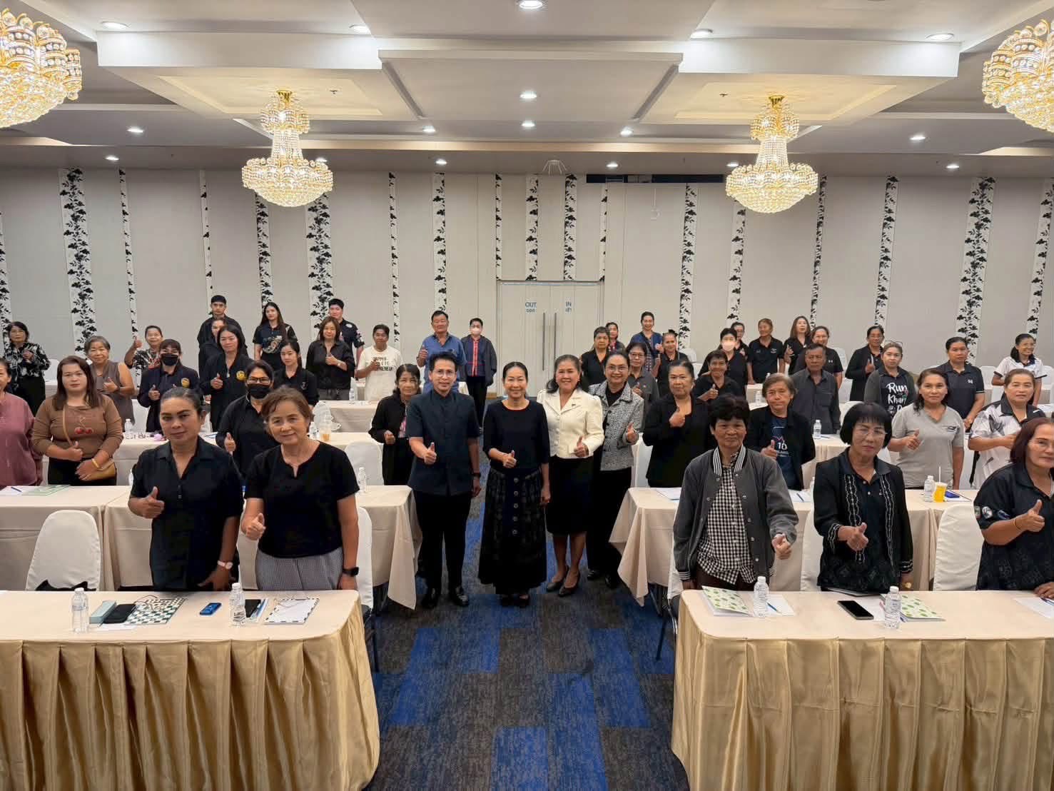 พช.ทับสะแก ขับเคลื่อนเศรษฐกิจฐานราก ร่วมกิจกรรมพัฒนาศักยภาพครัวเรือนสู่ผู้ผลิต ผู้ประกอบการ OTOP